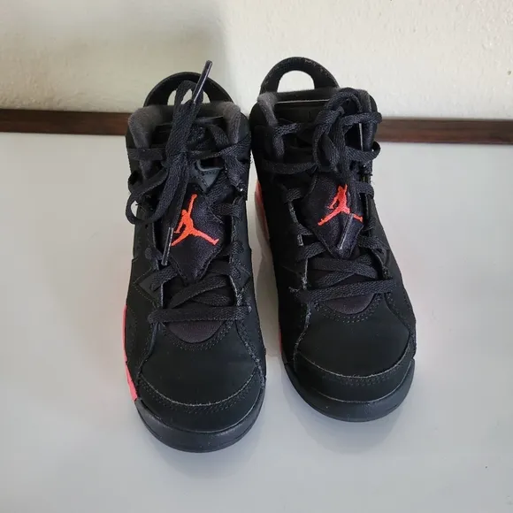 Air Jordan 6 Retro Infrared Young Shoes.