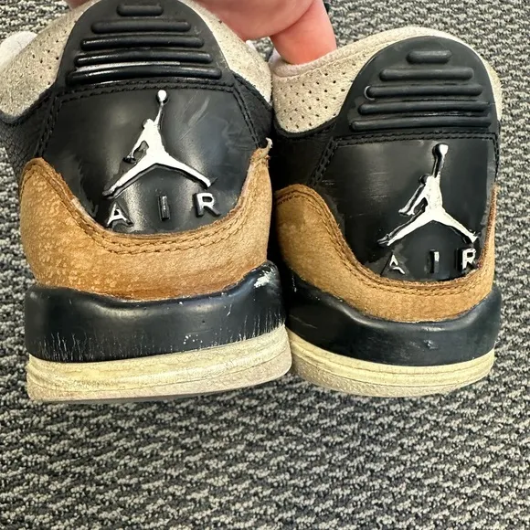 Air Jordan Kids' Grade School Jordan 4 Retro Basketball Shoes Size US 5.5 youth