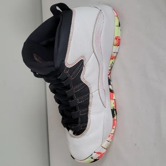 Air Jordan Retro 10 Ember glow Youth size 5.5 shoes
