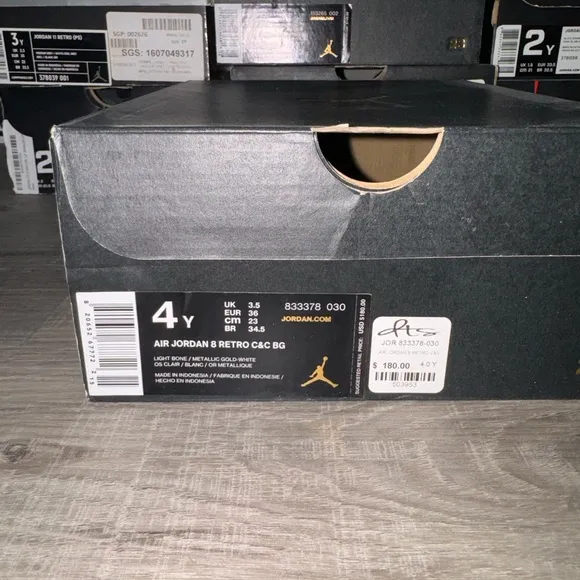 Air Jordan Retro 8 C&amp;C “Trophy”
