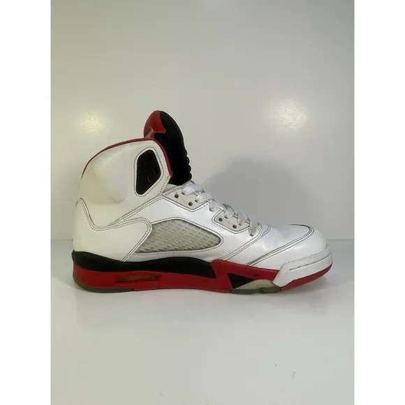 Air Jordan Retro V 5 Fire Red Black Tongue 2013 136027-120 Men's Size 8 No Box