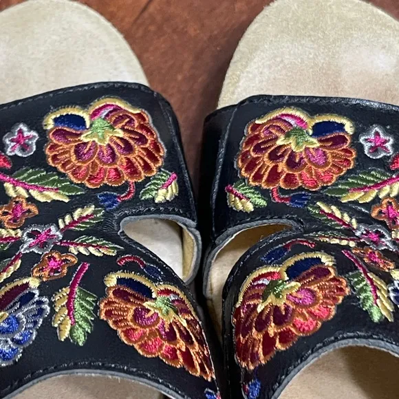 Alegria Linn Womens 41 / 10.5-11 Wedge Sandals LIN-601n Embroidered Leather Boho