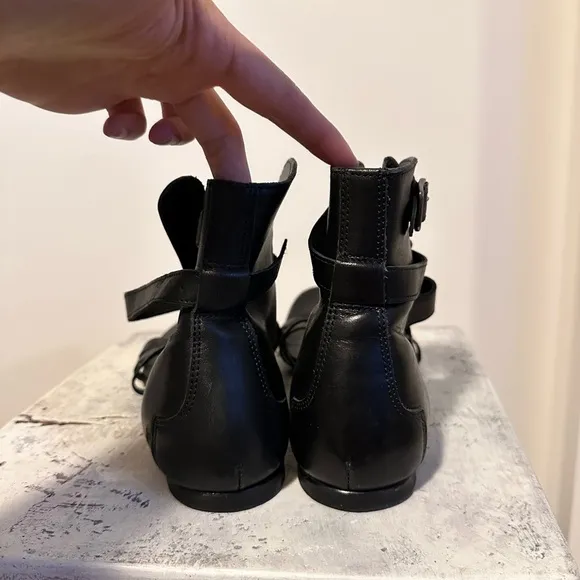 All saints Alomar black leather thong gladiator ankle strap sandals 38/8