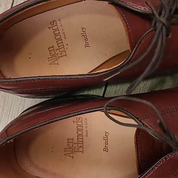 ALLEN EDMONDS Bradley‎ Cherry Brown Leather Sz 10 B Mens Split Toe Dress Shoes