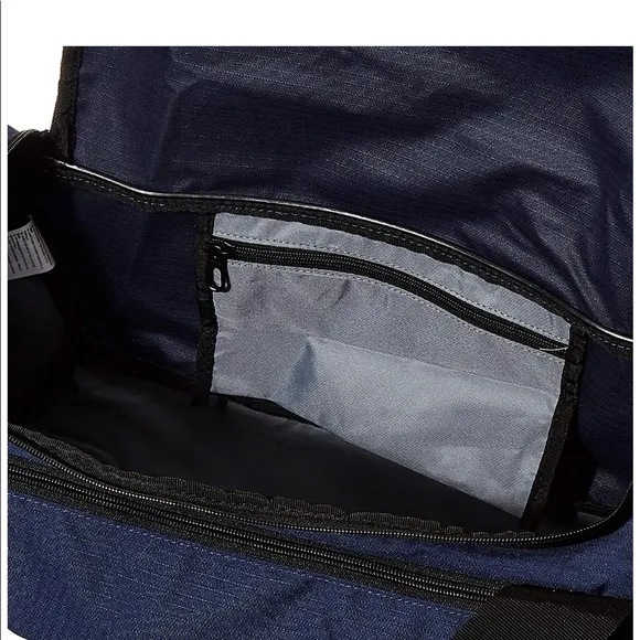 &gt;👦🏻BRASILIA NAVY BLUE/BLACK SMALL (20 X 10.5”) DUFFEL GYM BAG9😍BRAND NEW NIKE