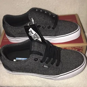 &gt;Ⓜ️CHUKKA BLACK (CHARCOAL) BRUSHED DENIM &amp; WHITE LACE UP LOW TOP BRAND NEW VANS