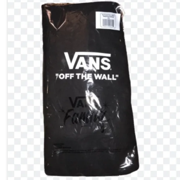 &gt;👧COLLECTORS DUFFEL BAG CHECKER BLACK WHITE ON BOTH SIDES VANS BRAND NEW