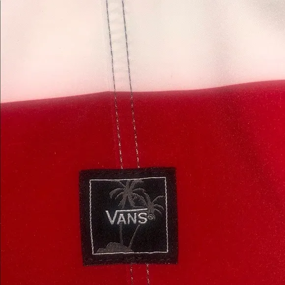 &gt;💙ERA BOARDSHORT STRIPES BLUE RED, WHITE WAIST BAND SWIM SHORTS BRAND NEW VANS
