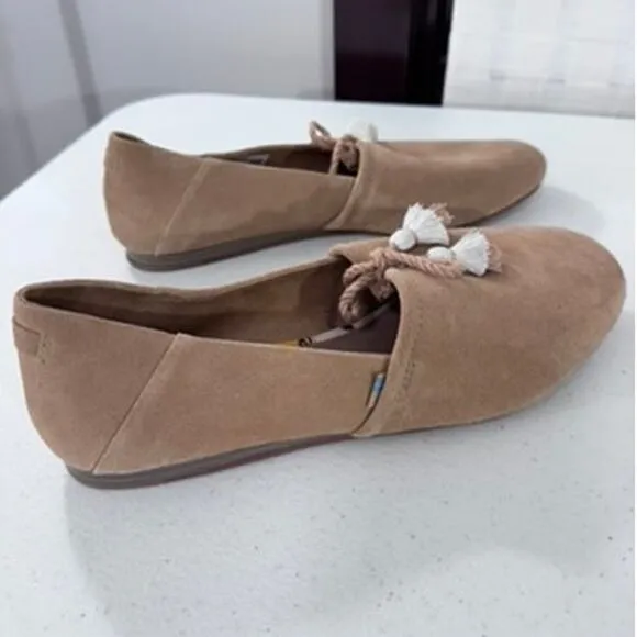 &quot;Toms&quot; Tan Flats, Suede, Size 9,