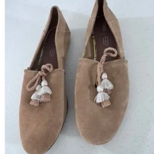 &quot;Toms&quot; Tan Flats, Suede, Size 9,