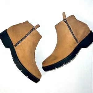 Andre Assous Tala Ankle Boot Side Zip Brown Suede Sz.39 EU / 9