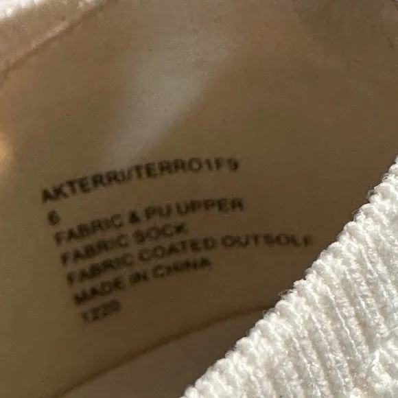Anne Klein Womens Terri Knit Slip On Fashion Sneakers women size 6