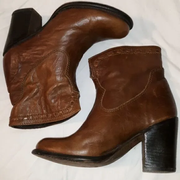 Anouk Jane Western Style Heeled‎ Ankle Boots 8½