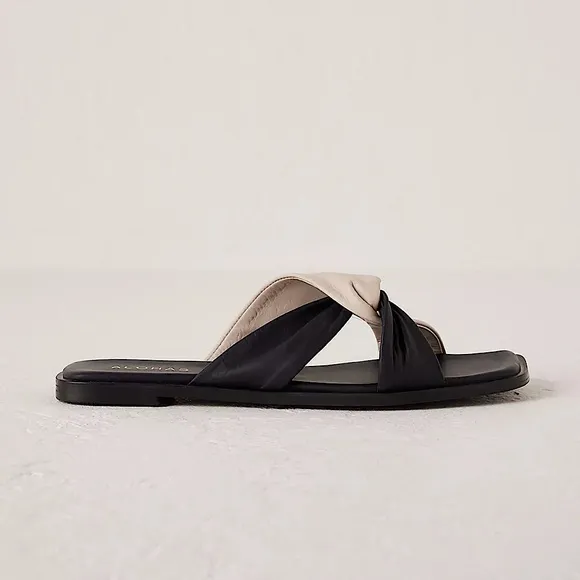 Anthropologie Alohas Nomad Bicolor Leather Sandal in Black &amp; White Size EU 36