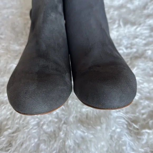 Anthropologie Bow Tied Suede Leather Heeled Ankle Boots/Booties Sz 9 Almond Toe