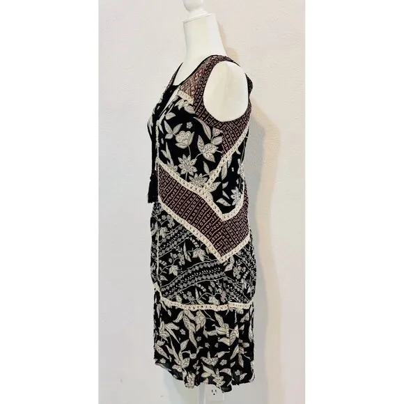 Anthropologie Floreat Size 0 Grasslands Dress Tasseled Crochet Patchwork Boho