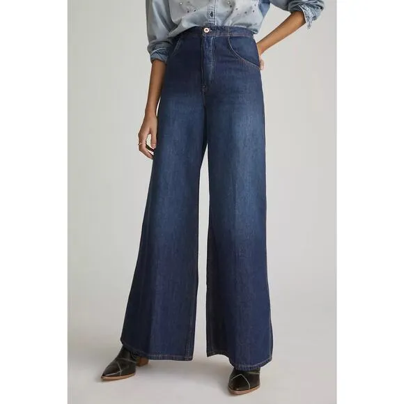 Anthropologie Pilcro The Upper Case A Super Flare High Rise Relaxed Jean Size 30