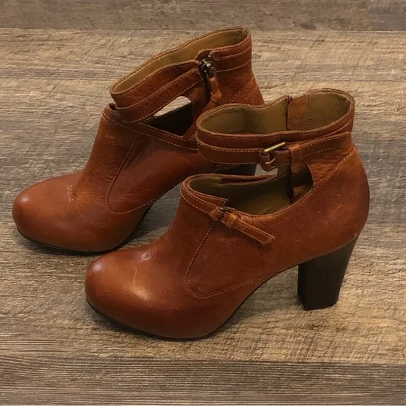 Anthropologie Schuler and Sons Ankle Strap Boots
