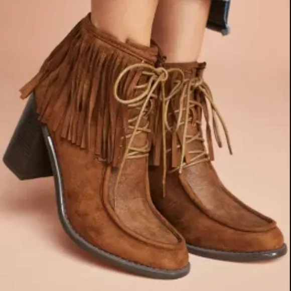 Anthropologie Vanessa Wu Brown Suede Fringed Lace Up Moccasin Booties Size 37