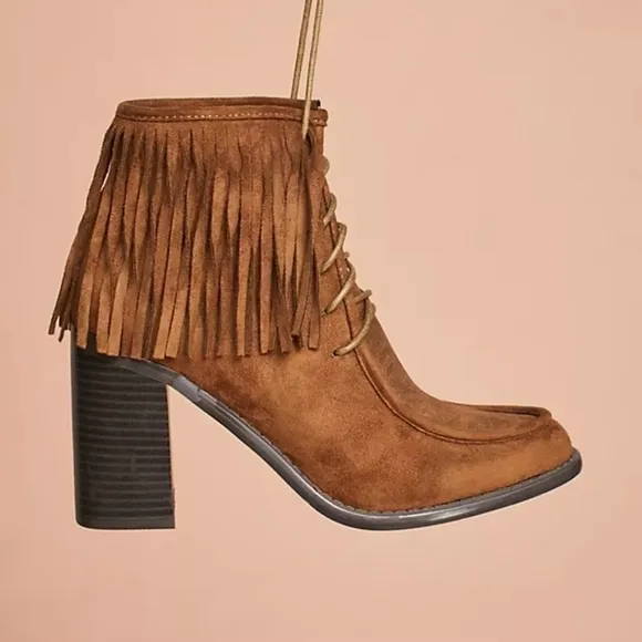 Anthropologie Vanessa Wu Brown Suede Fringed Lace Up Moccasin Booties Size 37