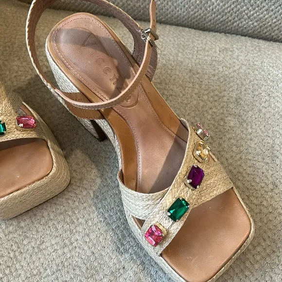 💎Anthropologie Vicenza Boho Elegant Platform Rhinestone Sandals