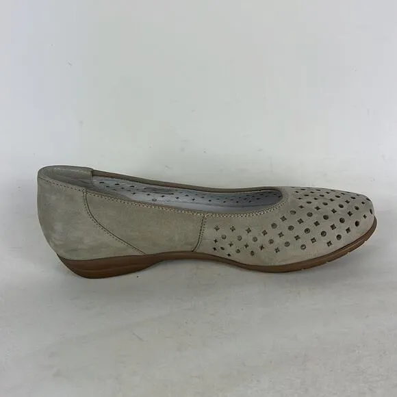 Ara flats women’s size 8 light tan perforated leather slip on minimalist
