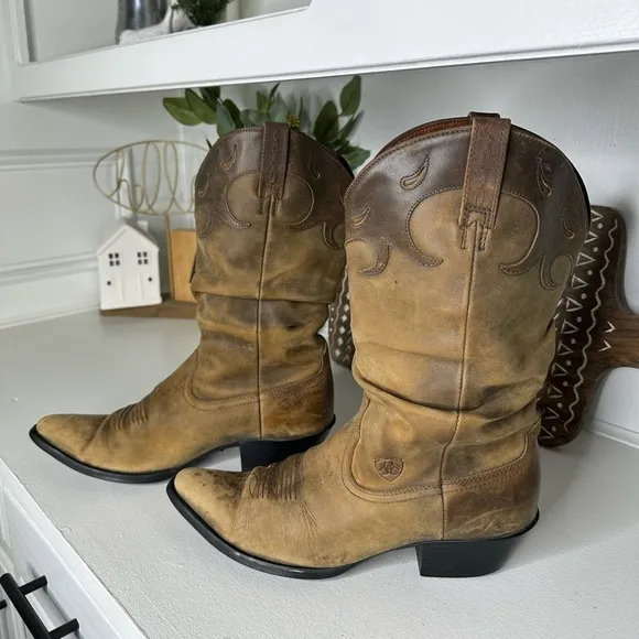 Ariat Brown Distressed Leather Slouchy Western Cowboy Boot Women's - Size 9.5B