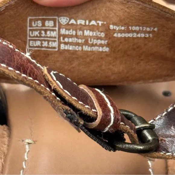 Ariat Brown Leather Studded Thong Sandals Size 6 Boho Coachella Western