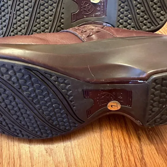 Ariat Leather Mules Clogs Size 7
