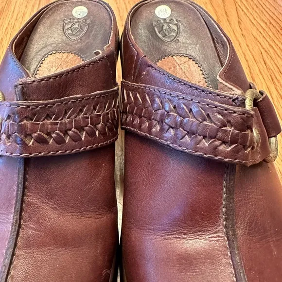 Ariat Leather Mules Clogs Size 7