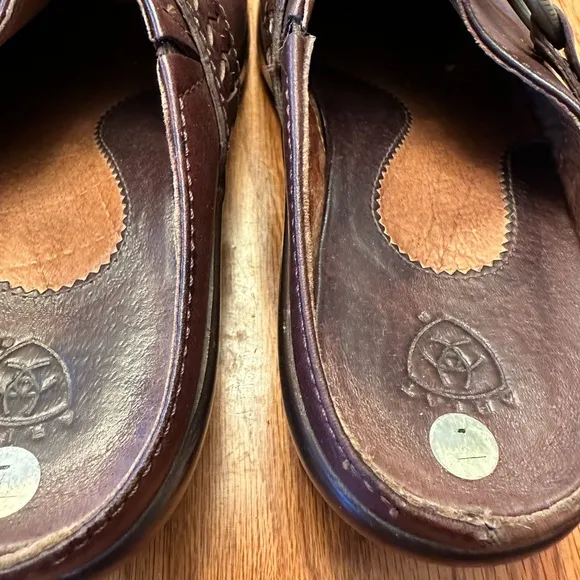 Ariat Leather Mules Clogs Size 7