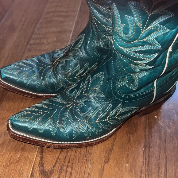 Ariat Women’s Brooklyn Turquoise Western Cowgirl boot