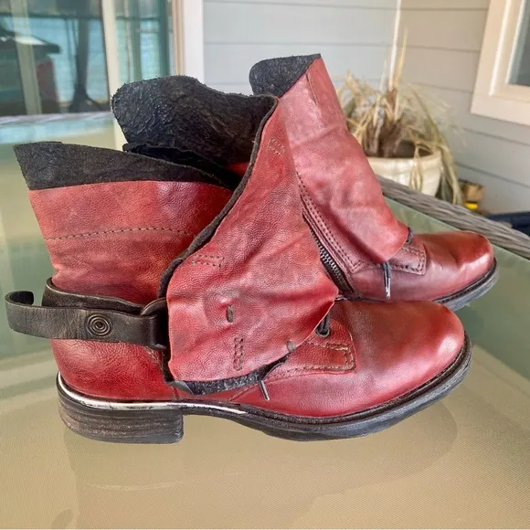 A.S. 98 — Russet Red Leather Ankle Boots. Size 6 1/2