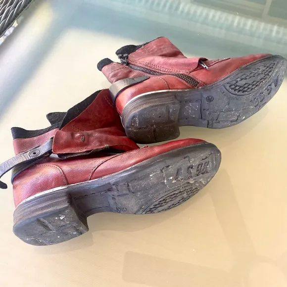 A.S. 98 — Russet Red Leather Ankle Boots. Size 6 1/2