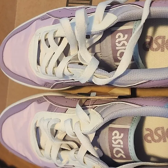 ASICS Women's  Japan S PF Sneakers Purple and White colorway Sneakers size 10.5