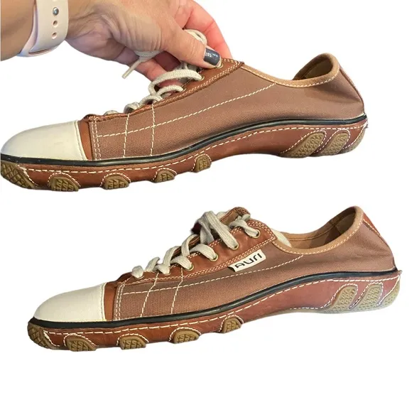 Auri Men’s Brown and Cream Italian Leather Tie Casual Shoes