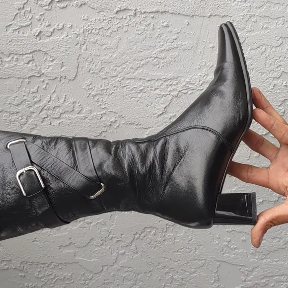 AVELA BELLINI LADIES CHIC HEELED BUCKLED METAL DETAIL LEATHER BOOTS
