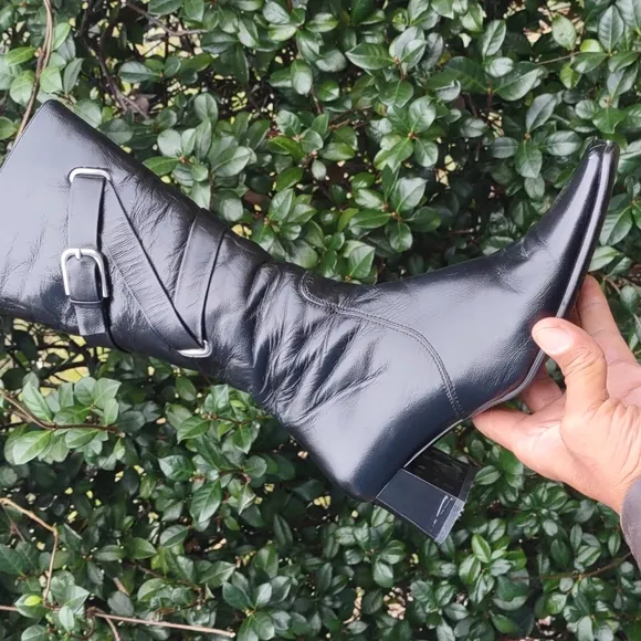 AVELA BELLINI LADIES CHIC HEELED BUCKLED METAL DETAIL LEATHER BOOTS