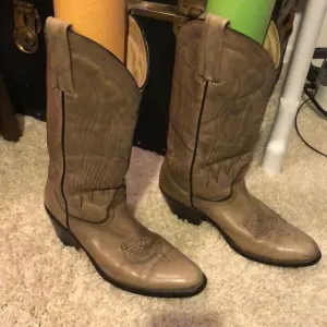 Awesome Vintage Frye Cowboy Boots Mens 9.5 womens 11