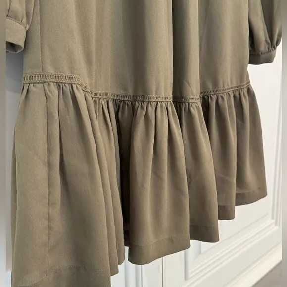 Banana Republic Boho Drop Waist Long Sleeve Pleated Neck Knee Length Dress Olive