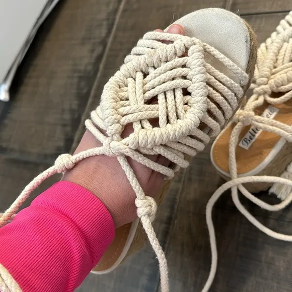 BELLAMICA BRAIDED SUMMER SANDALS SIZE 8 (38)