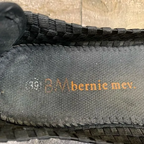 Bernie Mev womens 39 / US 8 shoes catwalk black woven slip on minimalist comfort
