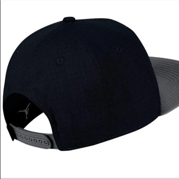 👦🏾BIG BOYS EMBROILED AIR JORDAN LOGO ON FRONT JUMPMAN NIKE SNAP BACK BRAND NEW