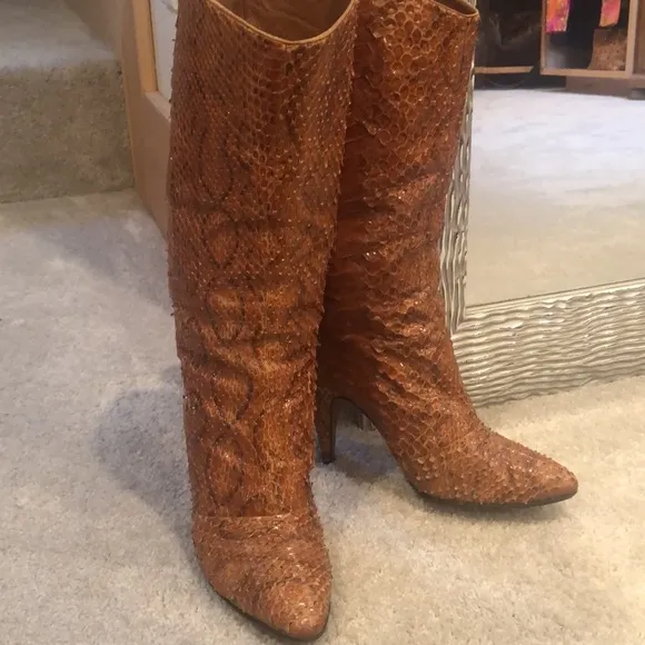 BIONDINI VINTAGE 80s SNAKE SKIN BOOTS…RARE!