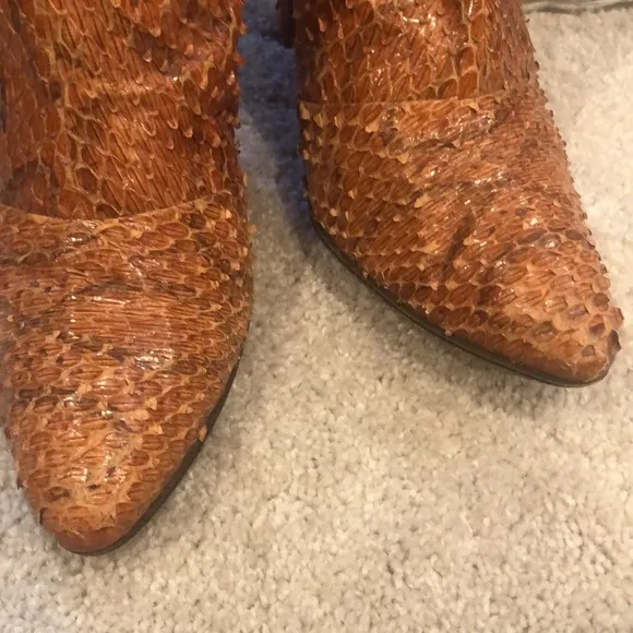 BIONDINI VINTAGE 80s SNAKE SKIN BOOTS…RARE!