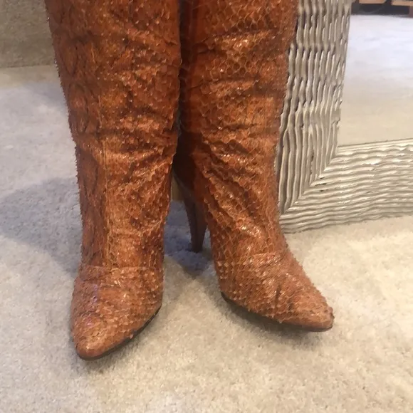 BIONDINI VINTAGE 80s SNAKE SKIN BOOTS…RARE!