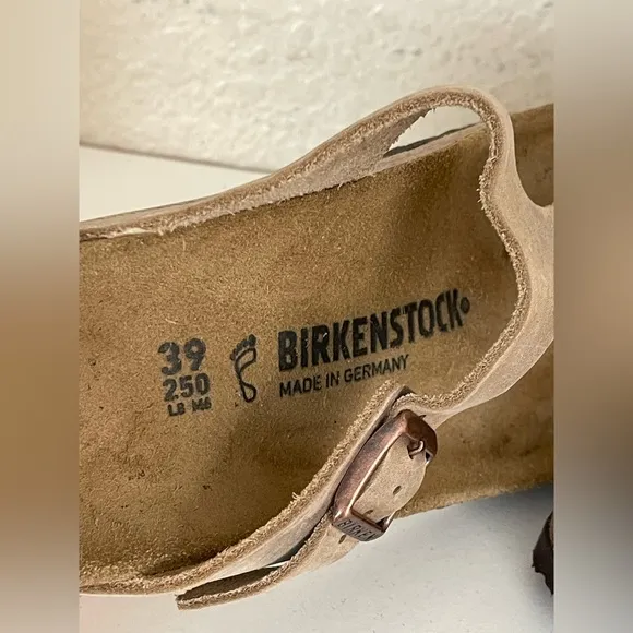 Birkenstock Gizeh Brown Leather T Strap Sandals Sz 39/8 hippie boho festival