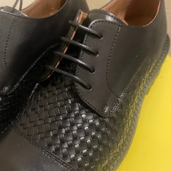Black Leather women’s Oxford shoes