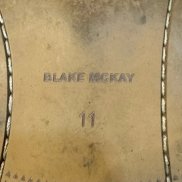 BLAKE MCKAY Cap-toe lace-up leather dress shoes, Size 11, GUC