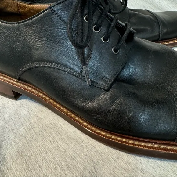 BLAKE MCKAY Cap-toe lace-up leather dress shoes, Size 11, GUC